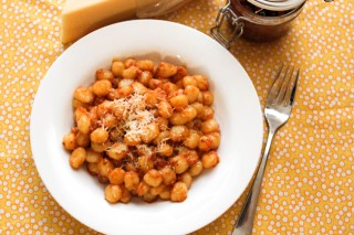 sundried tomato pesto gnocchi