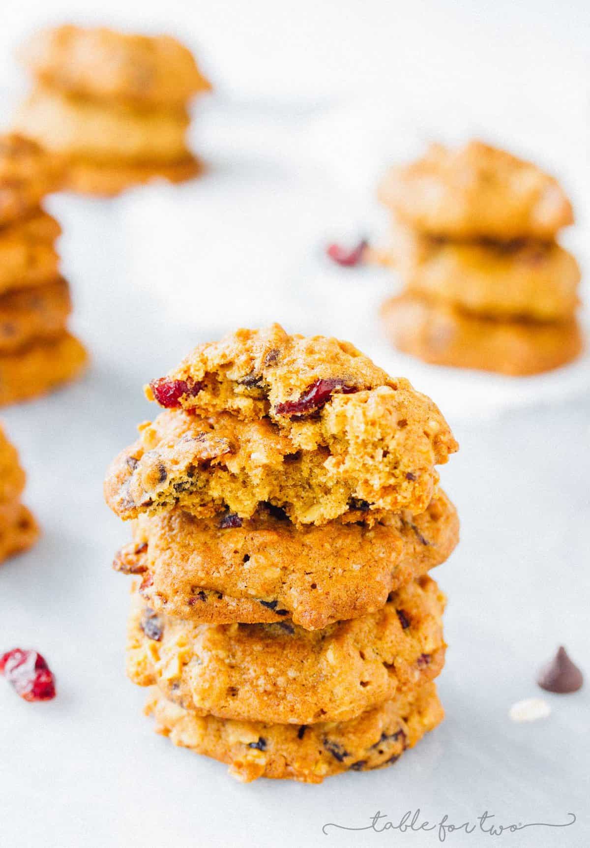Pumpkin oatmeal cookies with dried cranberries and chocolate chips for a wonderful Fall-inspired cookie that will leave everyone begging for more!