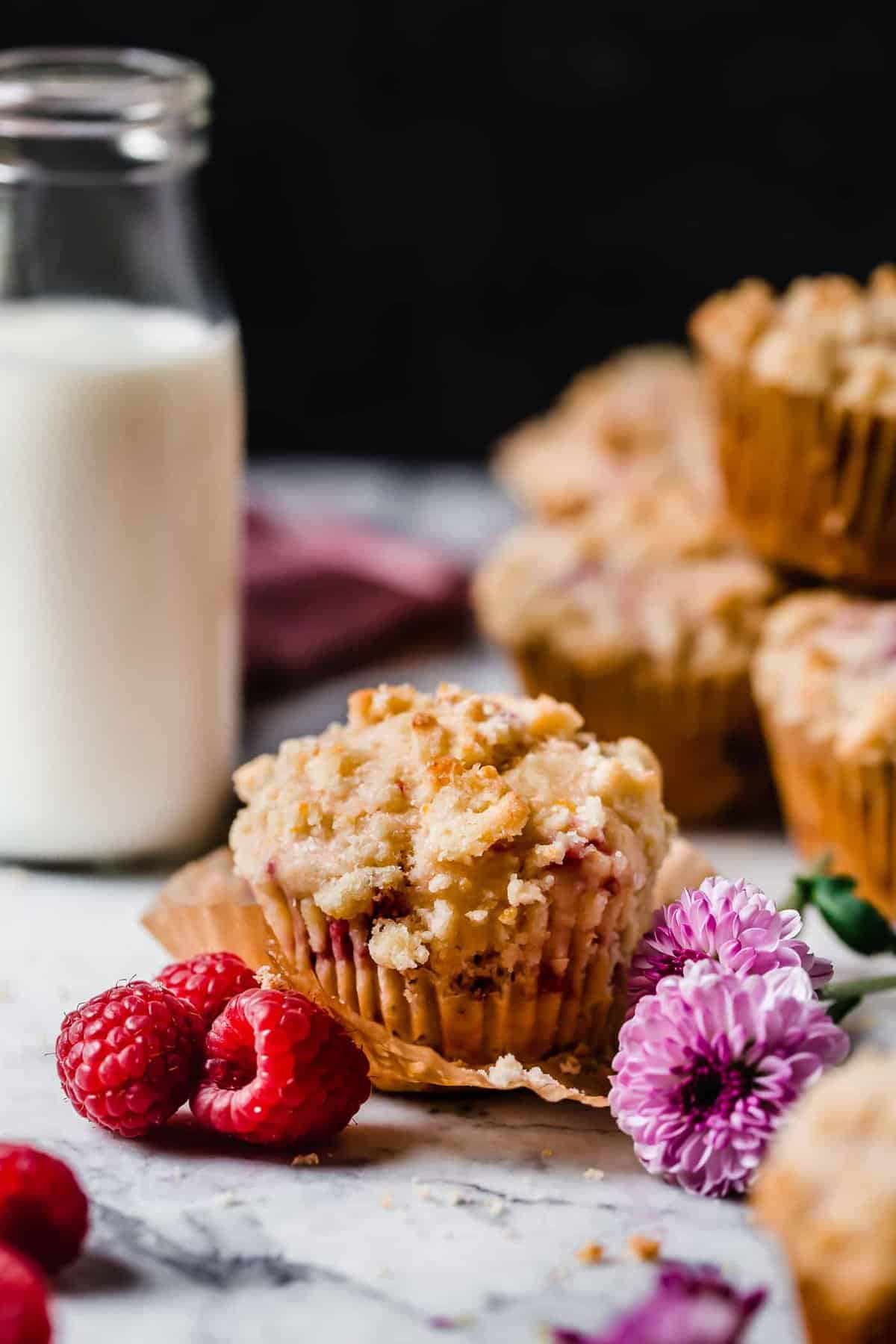 Raspberry Lemon Streusel Muffins that make your kitchen smell like a warm, sunny day. These are the perfect breakfast treat!