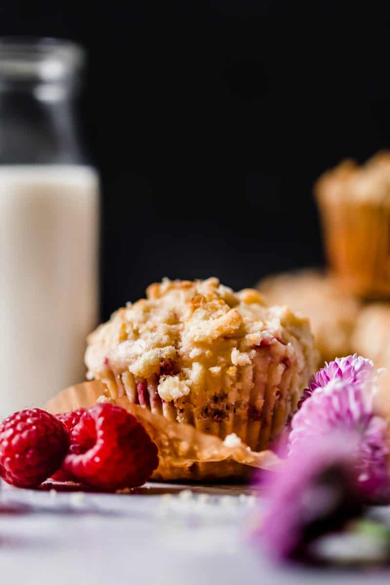 Raspberry Lemon Streusel Muffins that make your kitchen smell like a warm, sunny day. These are the perfect breakfast treat!