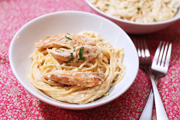 Alfredo Pasta With Cajun Ed En Table For Two By