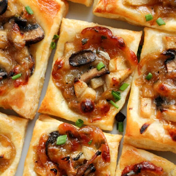 Caramelized Onion, Mushroom, Apple, and Gruyere Bites are the PERFECT appetizer!