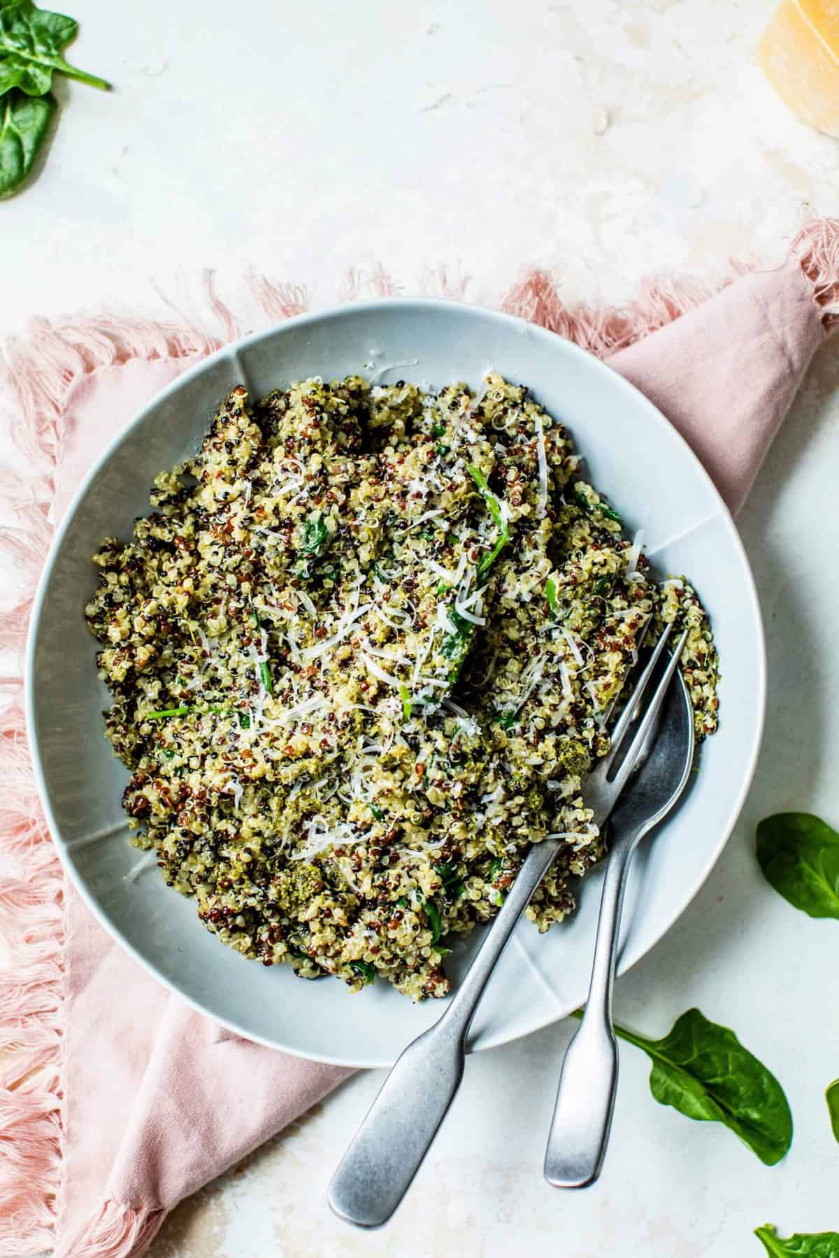 15Minute Spinach Pesto Quinoa Bowl Quinoa Bowl Recipe with Pesto