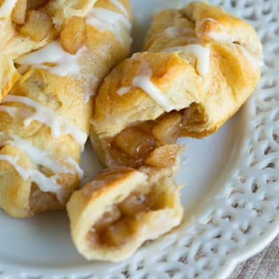 Apple cinnamon cream cheese roll-ups are a great after-school snack for the kids!