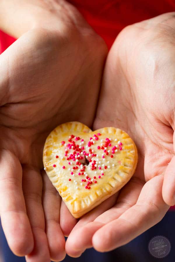 Fill your day with some love from these mini heart-shaped hand pies! You can't help but smile when you look at them!
