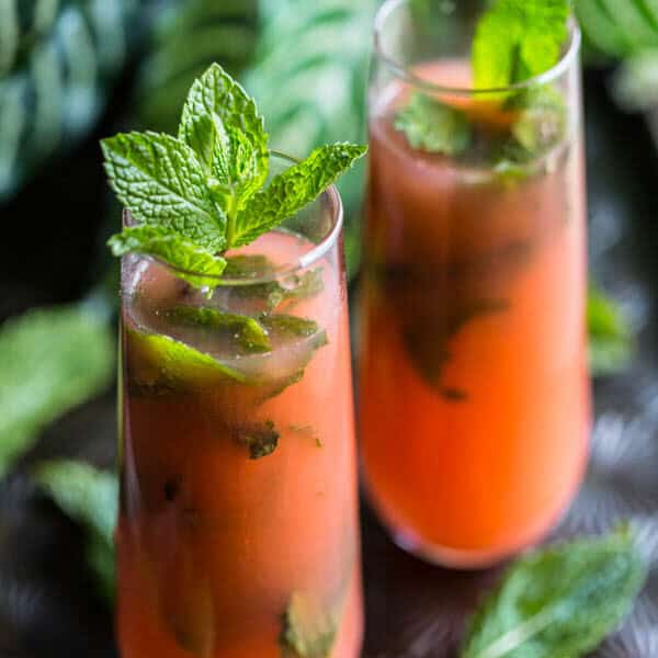 Guava mojitos that will transport you to paradise! A great cocktail to drink for whenever you're lusting for the beach and white sand!