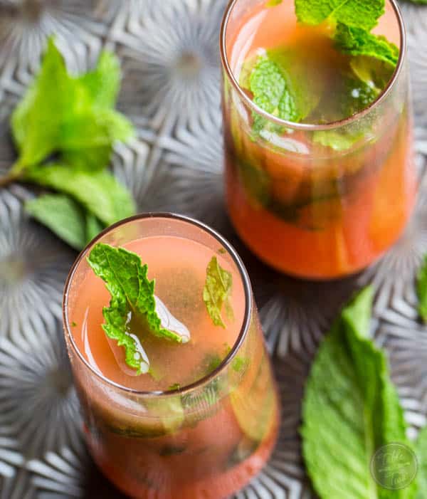 Guava mojitos that will transport you to paradise!