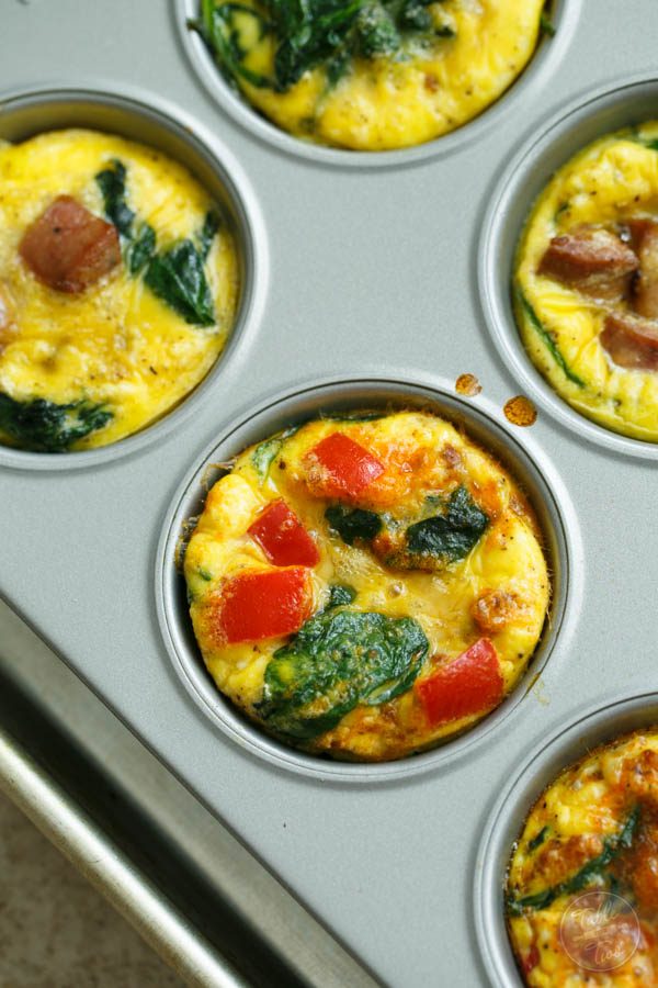 Easy egg cup muffins are the ideal breakfast for those on the go! Filled with delicious toppings and lots of protein! Paleo-friendly, too!