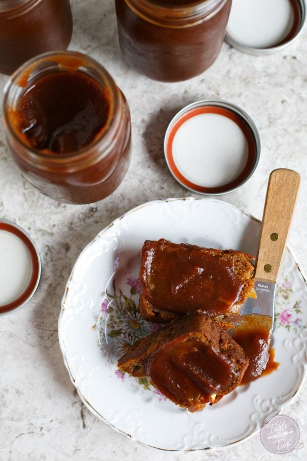 slow cooker bourbon apple butter