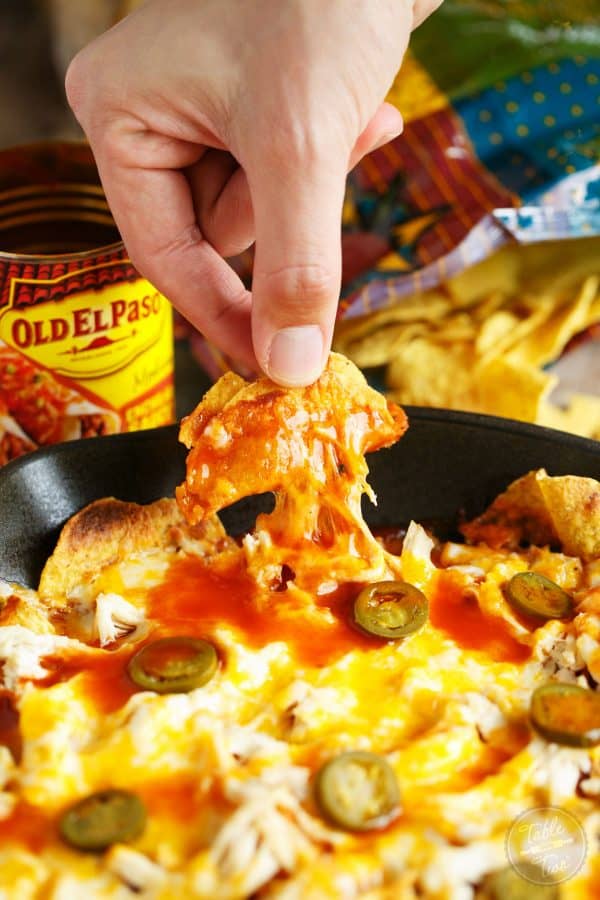 Cheesy, easy, spicy, and perfect for the big game! You might need to make an extra skillet of these! #sponsored #oldelpaso