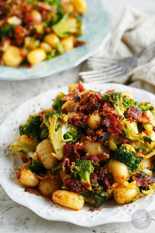 If you have 25 minutes then have enough time to make this quick weeknight dinner entree of bacon gnocchi with broccoli and shaved brussels!