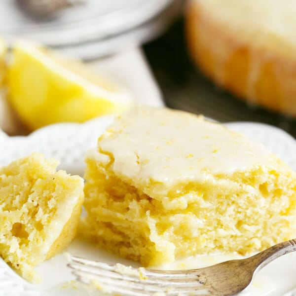 This lemon cornmeal cake is the ultimate way to ring in spring! It's so light and cornmeal gives this cake a subtle but distinct texture!