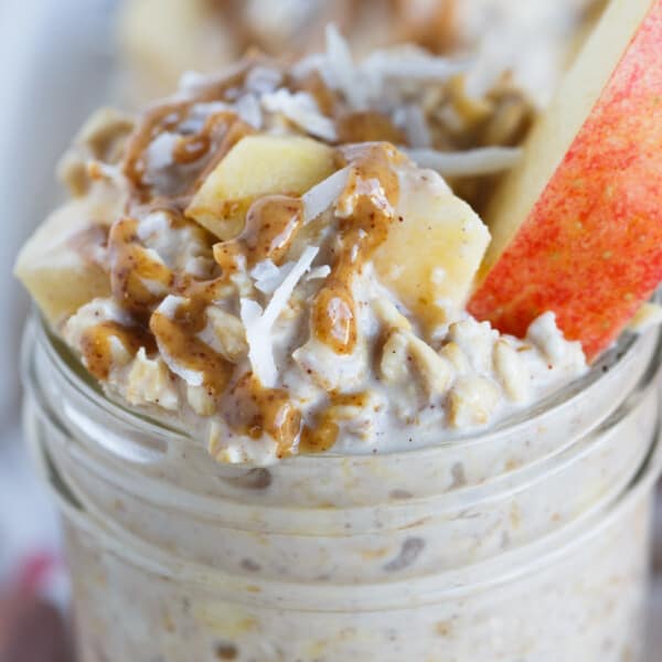 The apple pie flavor without the actual effort to make the apple pie to get the flavor! Apple pie overnight oats are yet another great flavor of oats to add to your morning routine! No more skipping breakfast when you've got yourself apple pie overnight oats sitting in the fridge waiting for you!