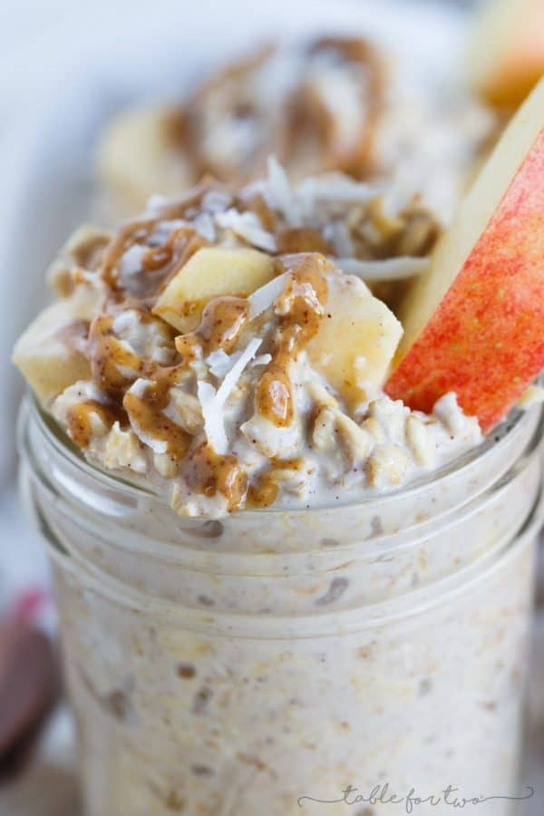 The apple pie flavor without the actual effort to make the apple pie to get the flavor! Apple pie overnight oats are yet another great flavor of oats to add to your morning routine! No more skipping breakfast when you've got yourself apple pie overnight oats sitting in the fridge waiting for you!