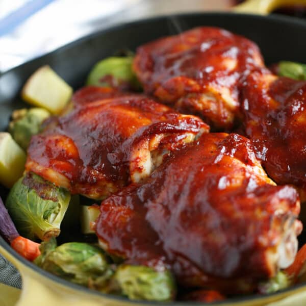 This easy one-skillet bbq chicken and vegetables dish is the perfect busy weeknight meal! One-skillet also means less dishes and we can all live with that!