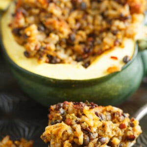 If you love the flavors of Fall, this stuffed acorn squash with sage apple sausage and wild rice is the squash recipe for you! So full of flavor & will fill you right up! A great new recipe to use for acorn squash. Who doesn't love stuffing acorn squash? The best flavors!
