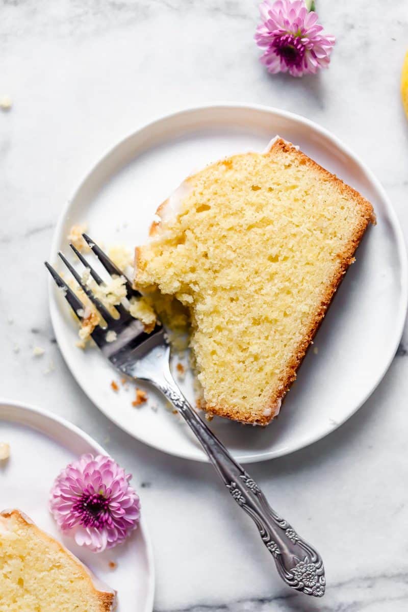 The lemon pound cake itself has a subtle lemon flavor but you really don't get the citrus punch until the glaze hits your tongue. It's tart and sweet at the same time and rounds out the cake part perfectly!