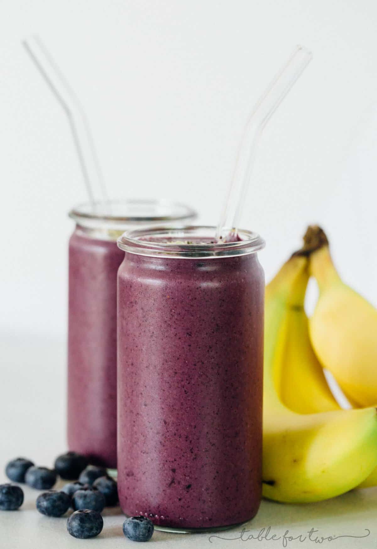 A deliciously decadent and refreshing blueberry banana smoothie to start your day or for a post-workout! This blueberry banana smoothie is packed with antioxidants and loads of healthy nutrients to get you through your day!