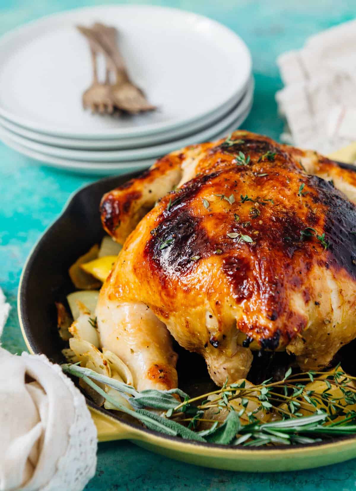Ever thought to make a whole chicken in the pressure cooker? It comes out so tender and juicy! A great alternative to the regular bird on Thanksgiving Day and a way to free up oven space!