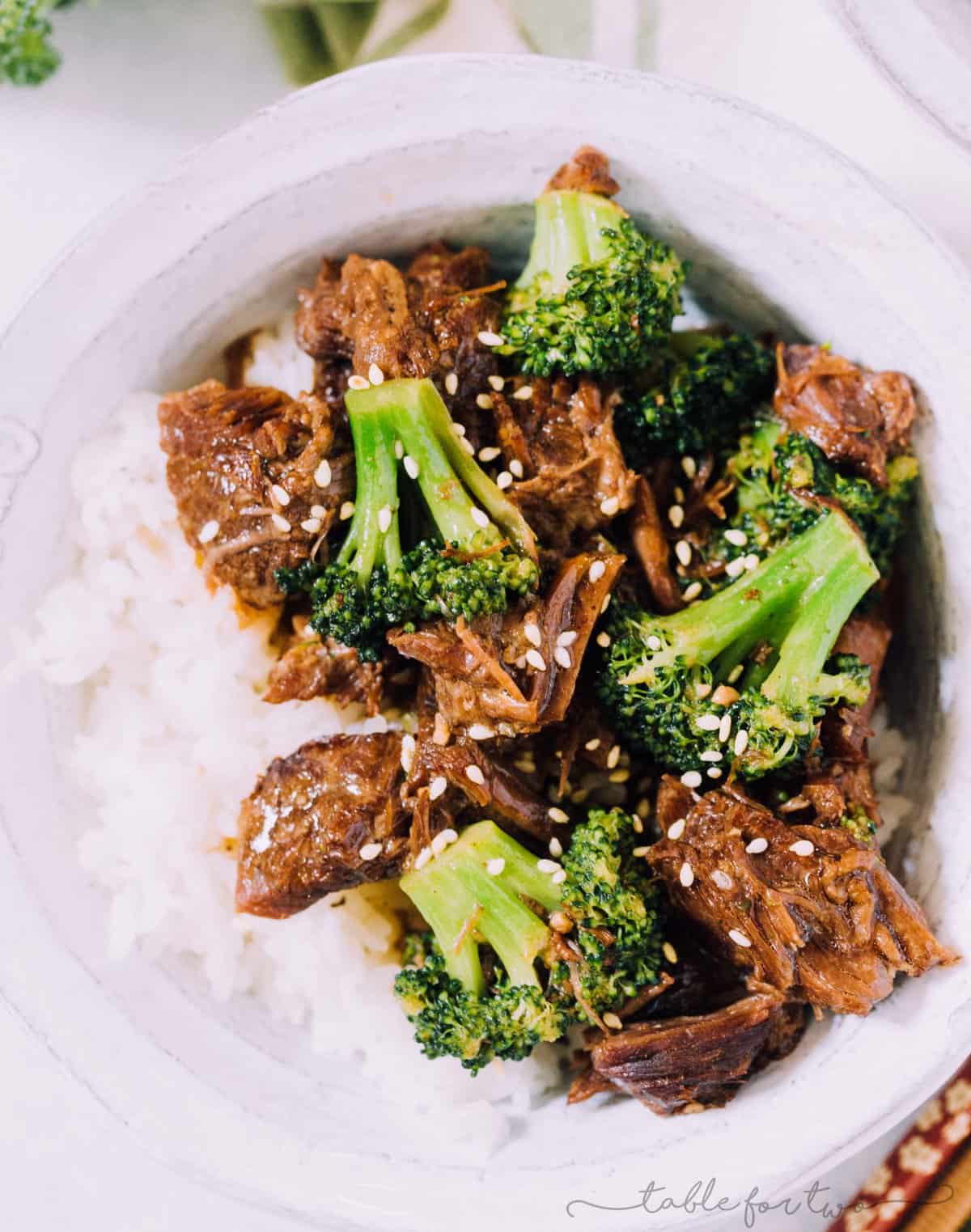 An Instant Pot (pressure cooker) version of the classic beef and broccoli that everyone loves!