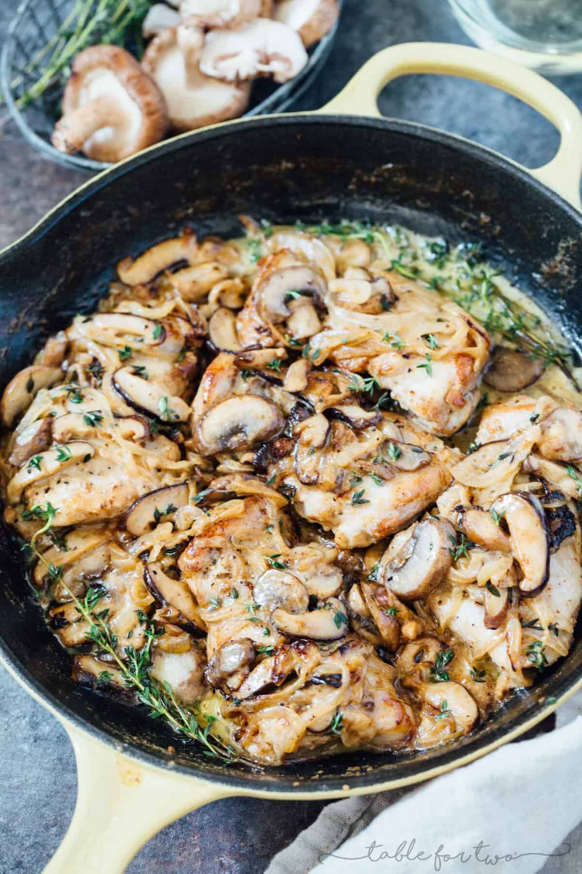 A delicious creamy skillet mushroom chicken that will make any evening fancy and full of flavor!