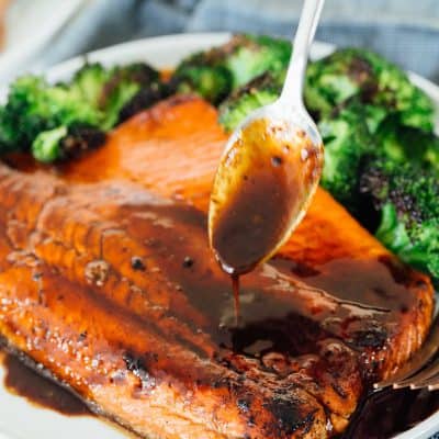 Who doesn't love a sweet and salty combination on top of buttery, flakey salmon? This sugared soy sauce salmon is a quick and easy weeknight meal! #meatlessmonday #seafood #salmon #salmonrecipes #soysauce #asian