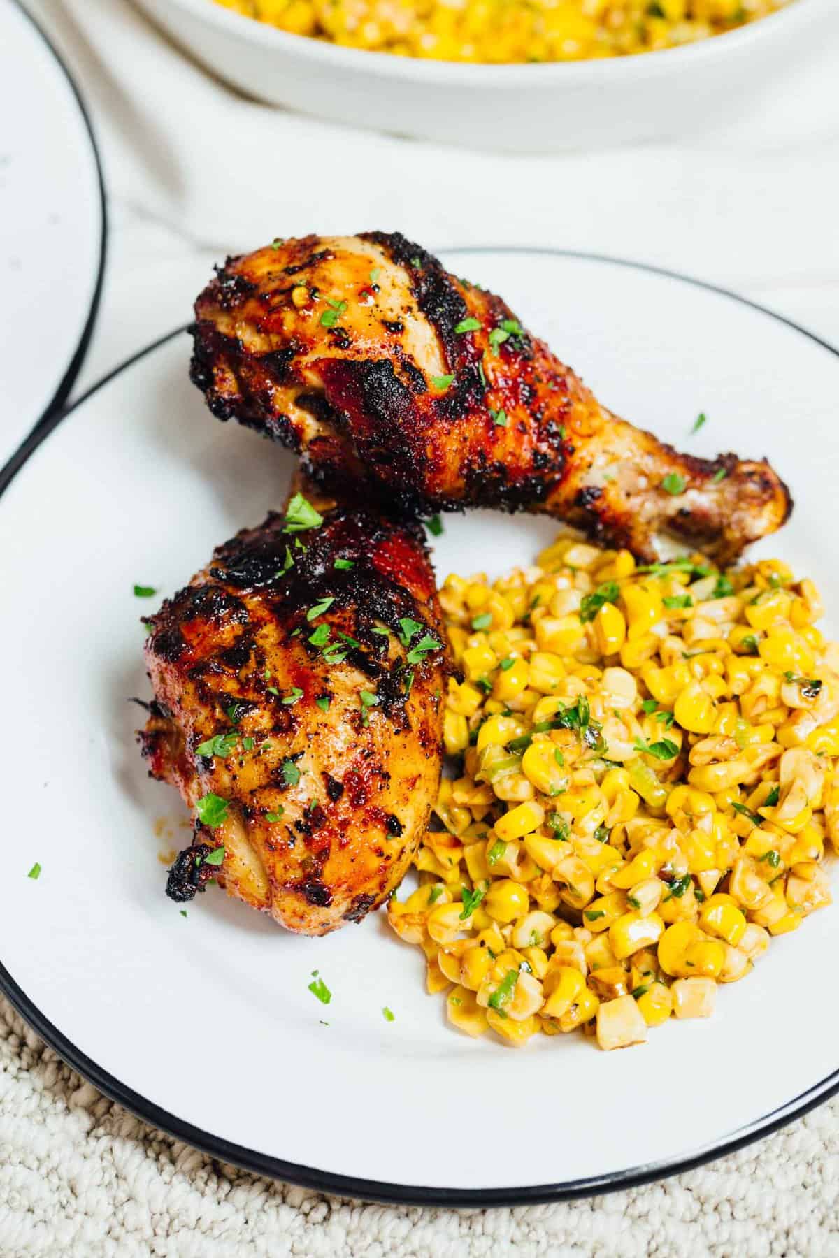 Grilled peri peri chicken drumsticks are the perfect addition to your summer grilling menu! They're easy to prepare and they are packed with flavor! #chicken #chickendinner #svorganic #periperi #drumsticks #chickenrecipes #grilling #grilledchicken #grillrecipes