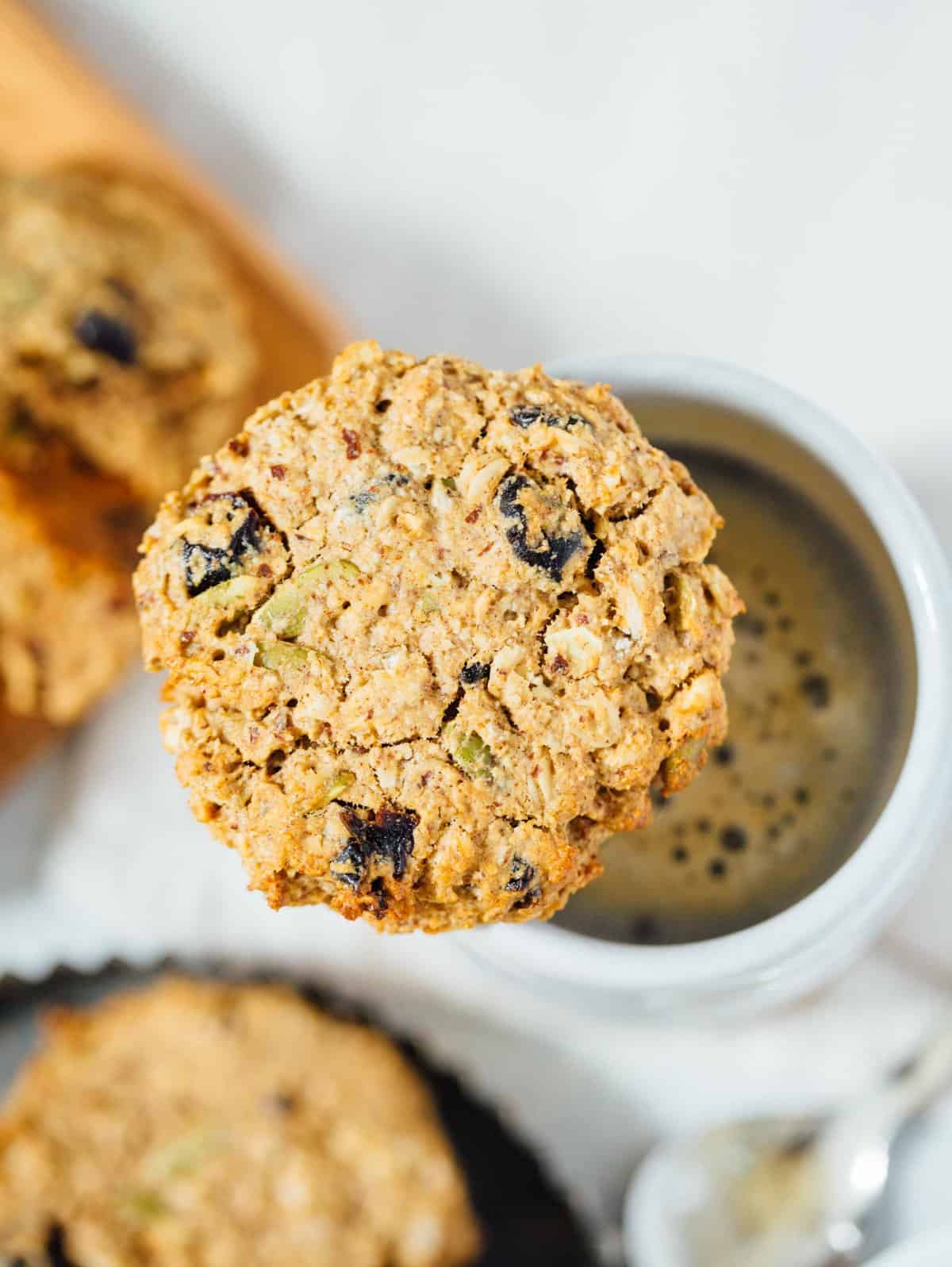 Naturally sweetened, vegan, and gluten-free. These breakfast cookies are a great on-the-go bite and good for any time of day! #cookies #breakfastcookies #glutenfreebaking #dairyfree #veganbaking #vegan #glutenfree #naturallysweetened