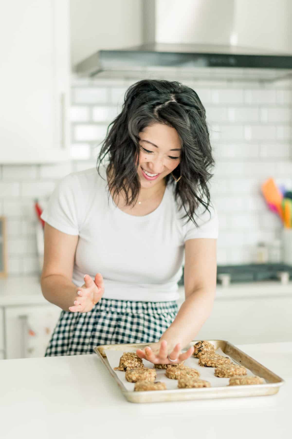 Naturally sweetened, vegan, and gluten-free. These breakfast cookies are a great on-the-go bite and good for any time of day! #cookies #breakfastcookies #glutenfreebaking #dairyfree #veganbaking #vegan #glutenfree #naturallysweetened