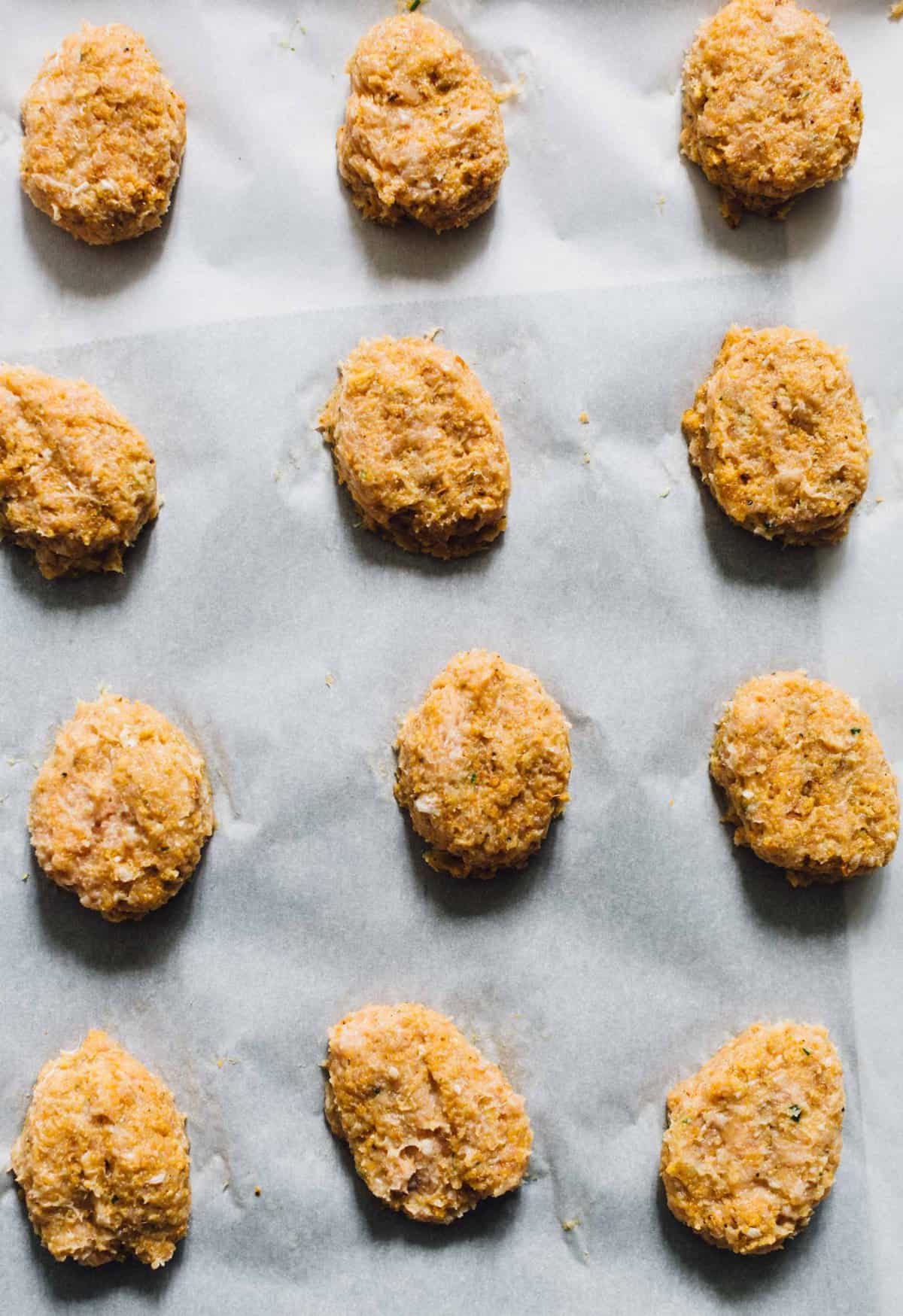 Three ingredients is all you'll need for the easiest three ingredient chicken nugget recipe EVER!! They are awesome for #mealprepping and they make quick weeknight dinners so easy and no stress! #chickenrecipes #chickenugget #mealprep #easymeal #mealpreppingrecipe #makeaheadmeal