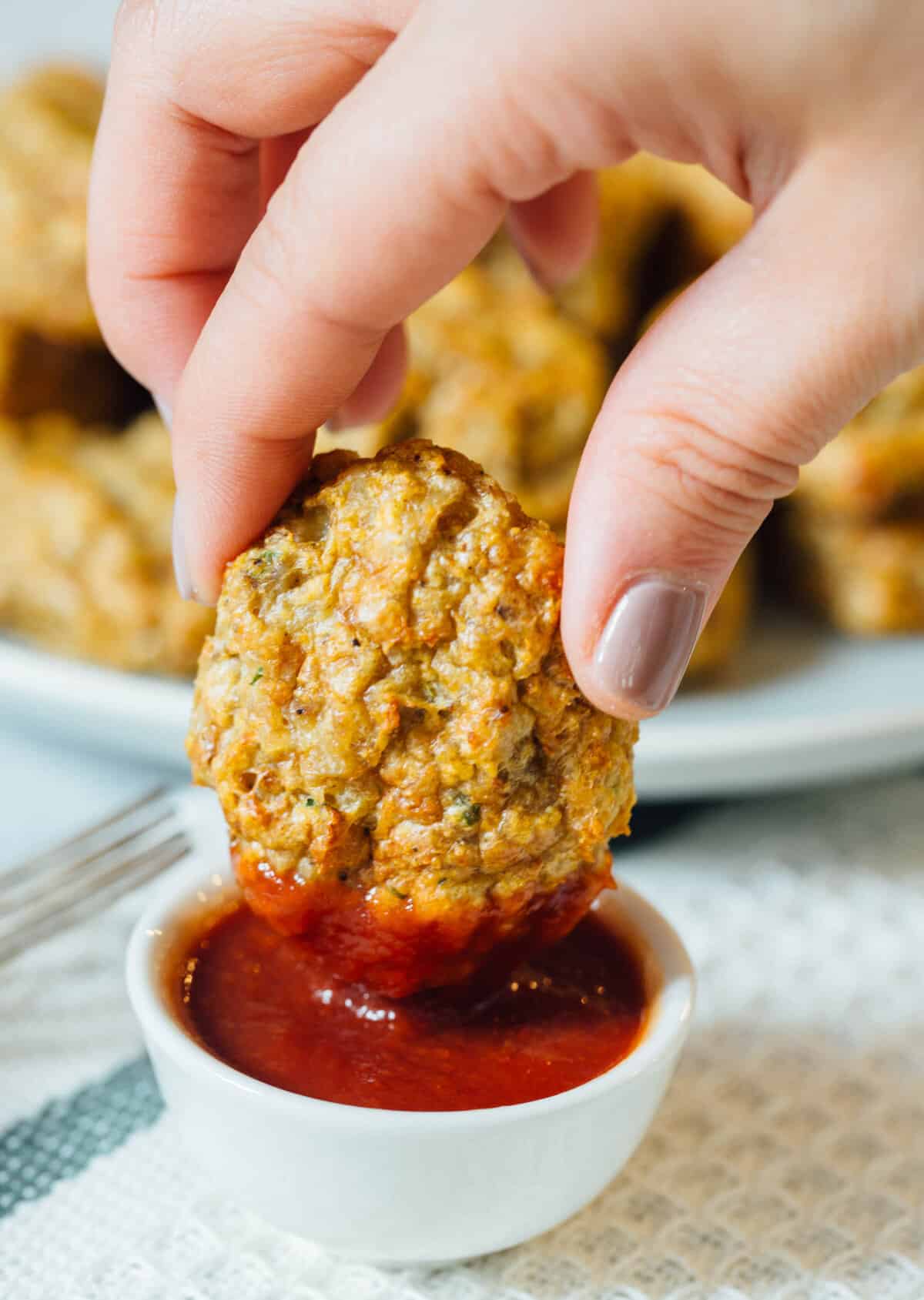 Three ingredients is all you'll need for the easiest three ingredient chicken nugget recipe EVER!! They are awesome for #mealprepping and they make quick weeknight dinners so easy and no stress! #chickenrecipes #chickenugget #mealprep #easymeal #mealpreppingrecipe #makeaheadmeal