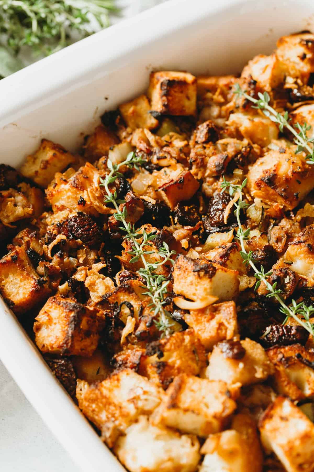 A unique take on the traditional Thanksgiving stuffing! This focaccia stuffing is filled with dried figs and chicken sausage for sweet and savory flavors!