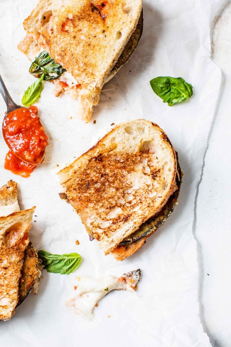 If you're looking for an alternative to eggplant parmesan, this eggplant parmesan SANDWICH is it!