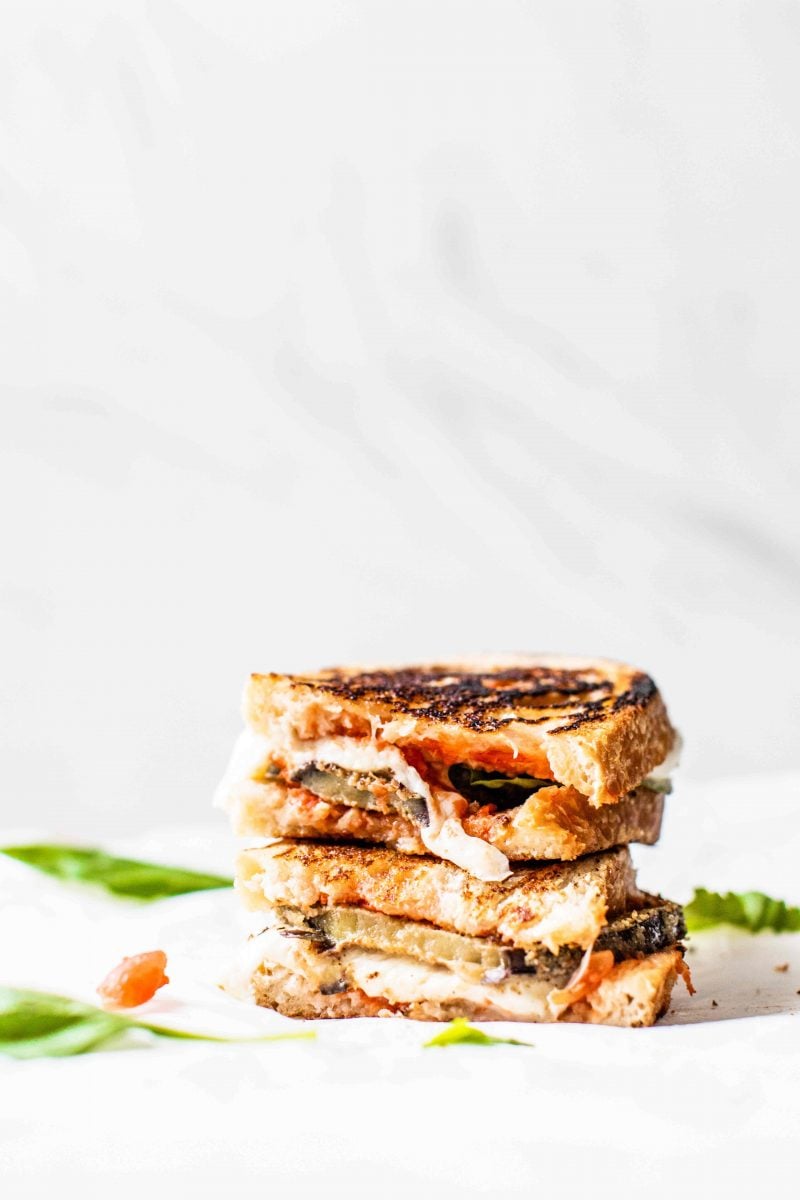 If you're looking for an alternative to eggplant parmesan, this eggplant parmesan SANDWICH is it!