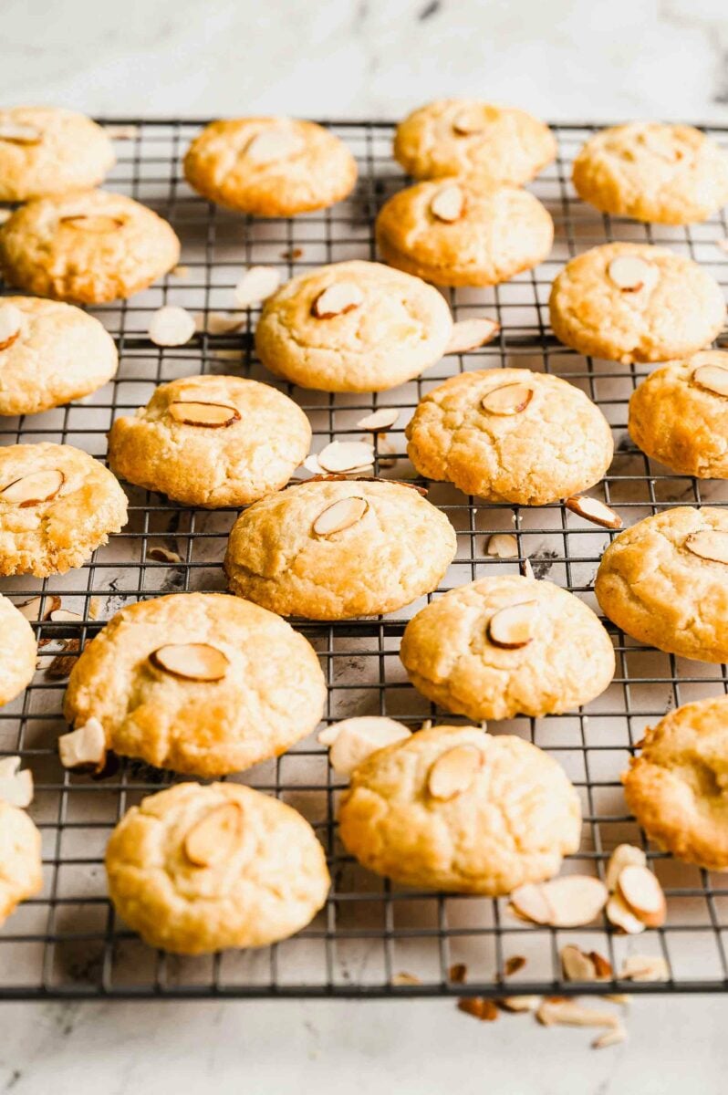Almond cookies arranged on wire rack