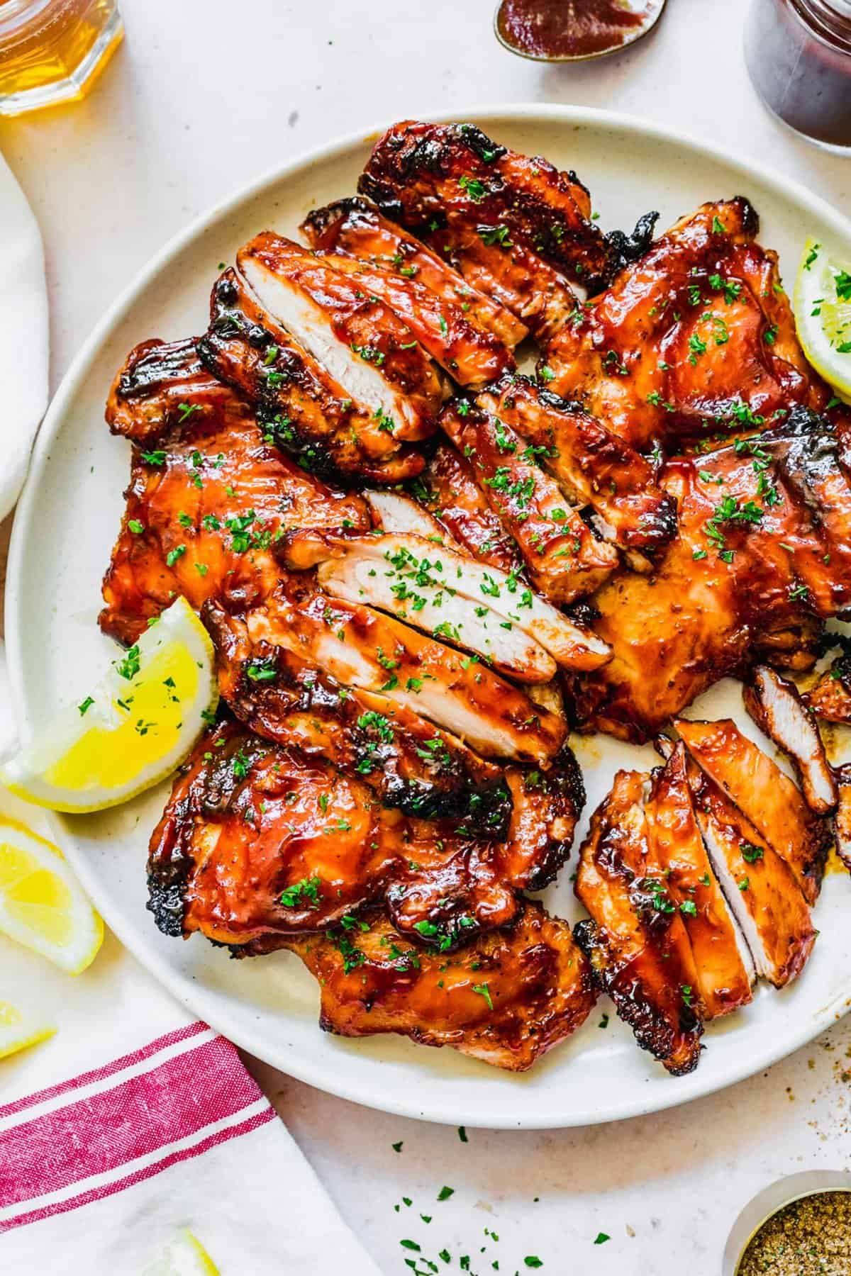 The Very Best Grilled BBQ Chicken (Easy Grilled Barbecue Chicken)