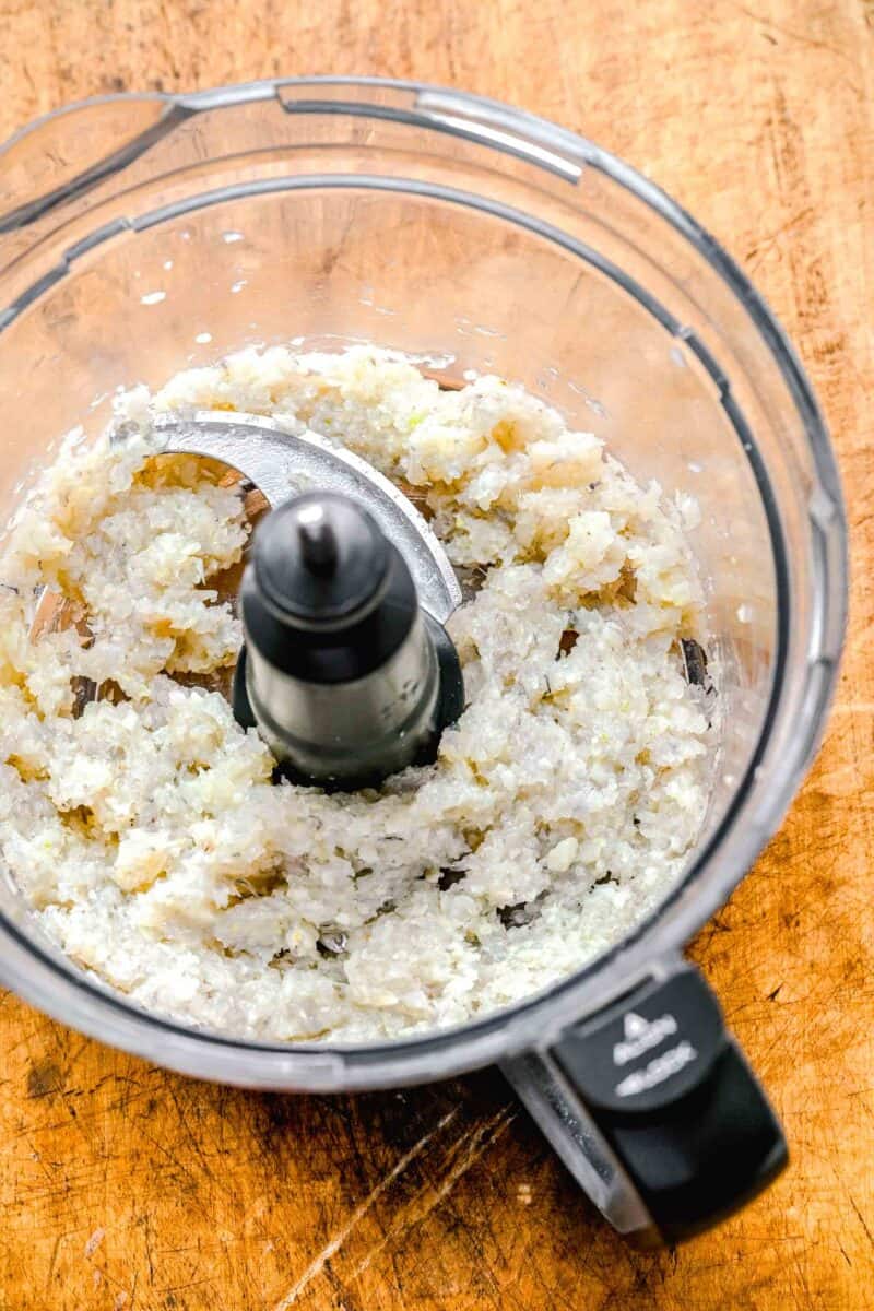 Making filling for shrimp shumai in a food processor.