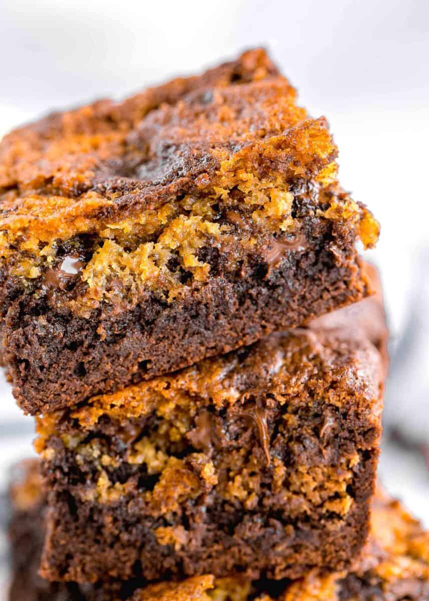 brookies are stacked on top of one another.