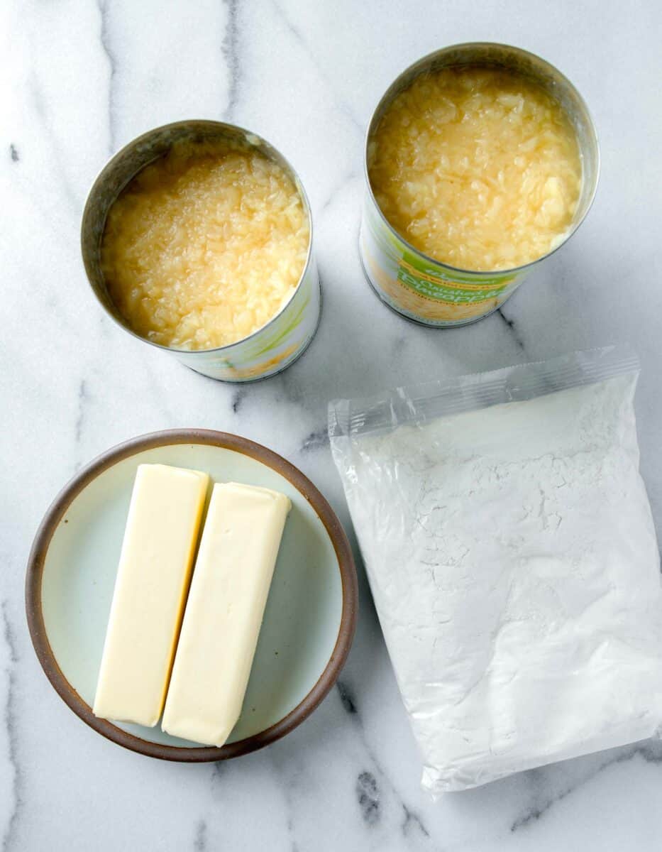 ingredients for pineapple dump cake