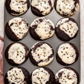 baked chocolate cream cheese cupcakes